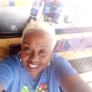 Meet your Posher, Linda